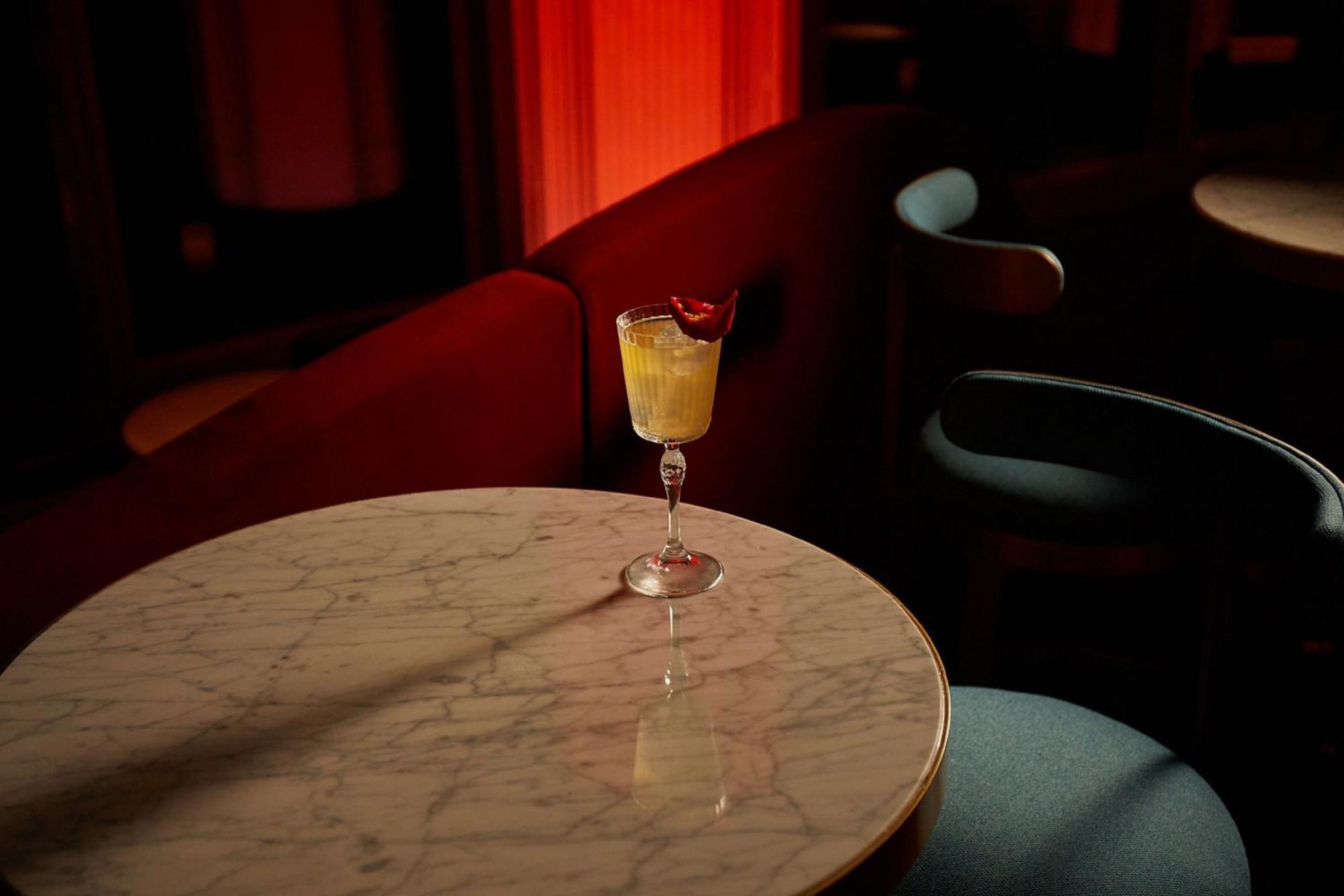 Hotel W Barcellona Esterno foto A French 75