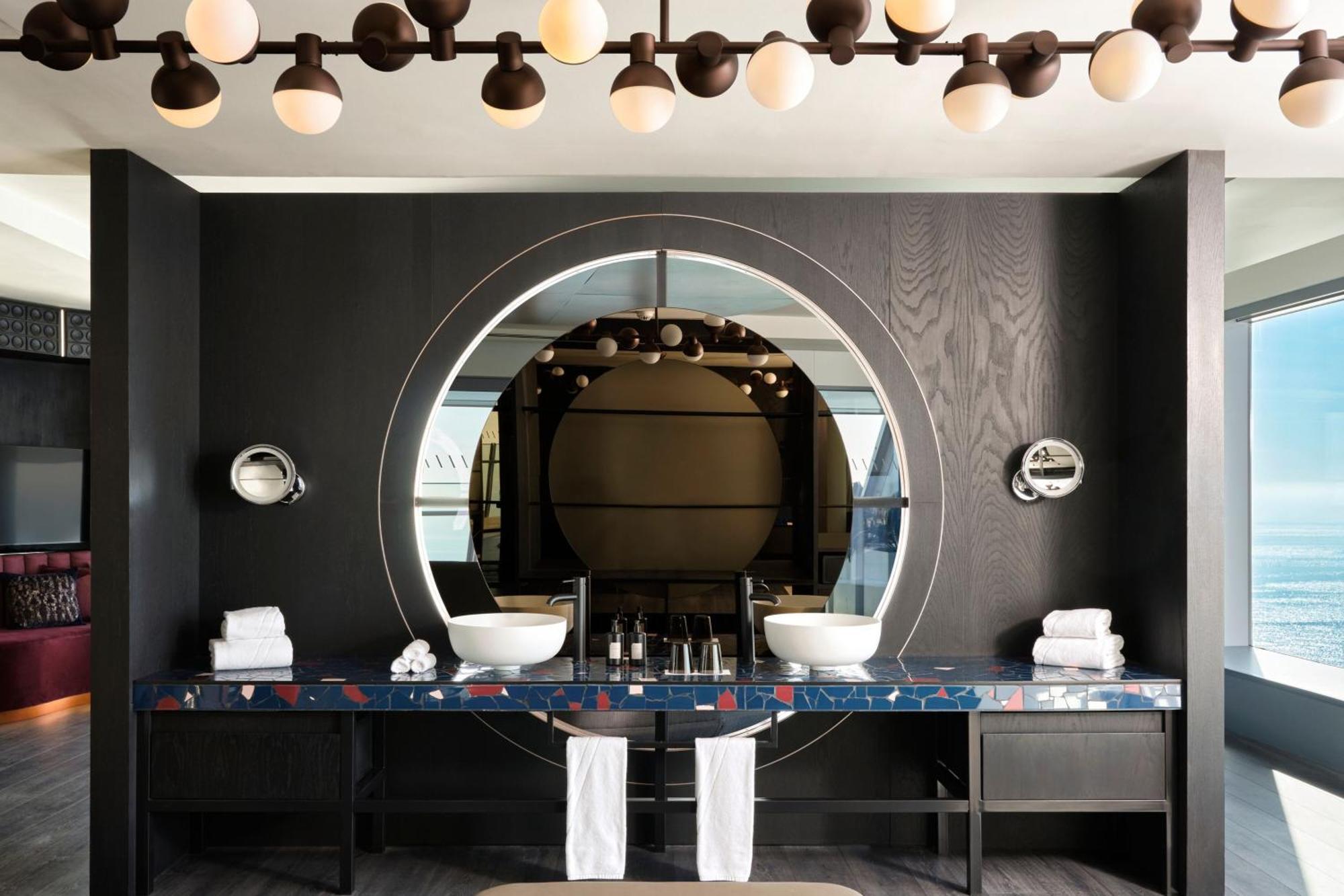 Hotel W Barcellona Esterno foto Bathroom